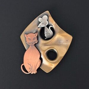 Whimsical Vintage K&T Cat and Mouse Brooch